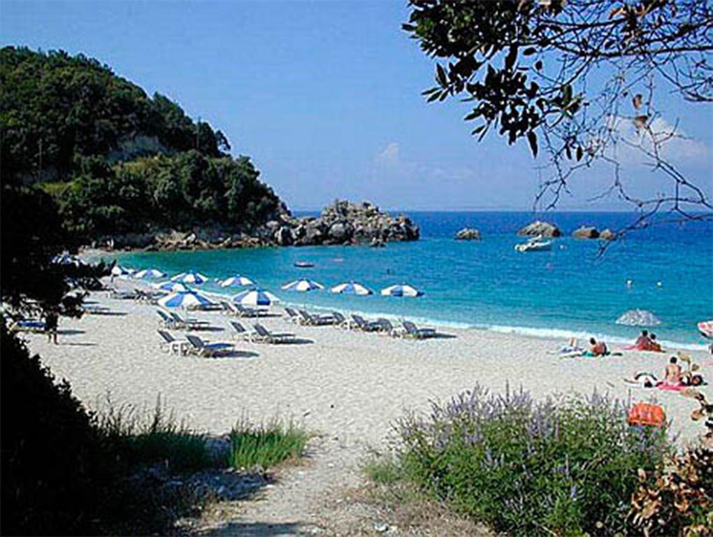 Rizos Bay Sarakiniko Hotell Sarakiniko  Exteriör bild